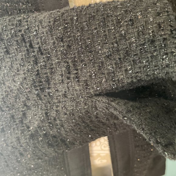 Gap women’s sparkle zip front jacket in black size small. - Picture 7 of 9